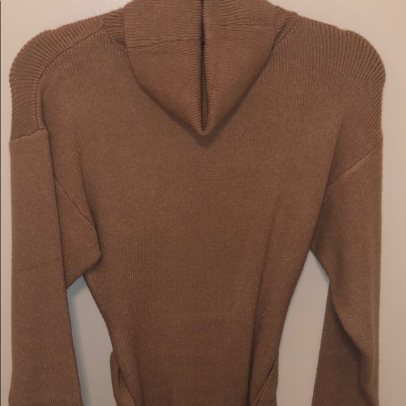 Gorgeous camel/tan sweater dress by day&night - Picture 2 of 5